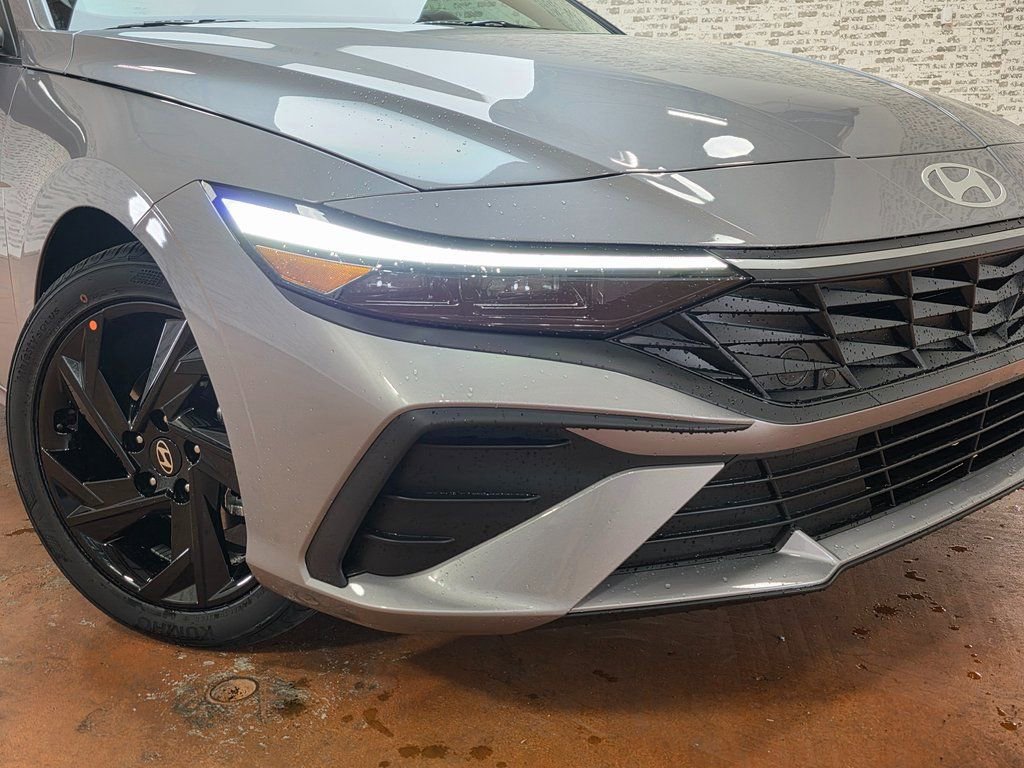 New 2026 Hyundai Elantra SEL Sport image 10