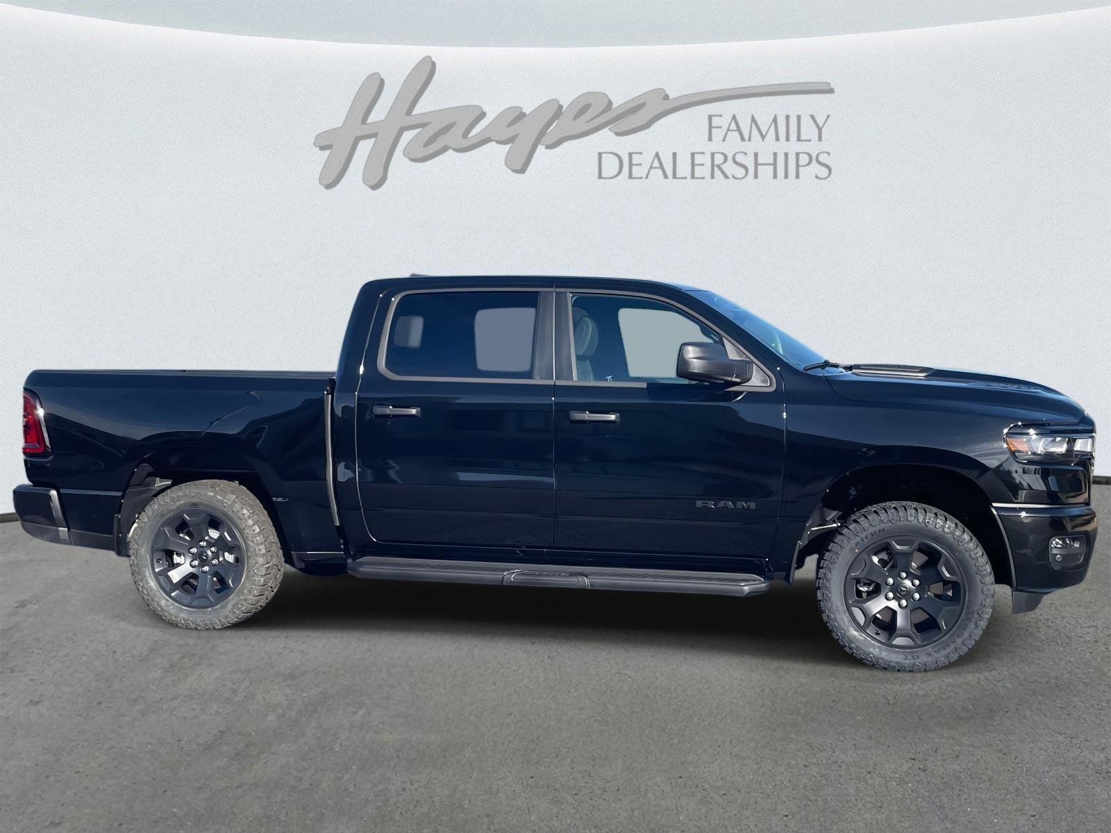 New 2026 RAM 1500 Express image 25