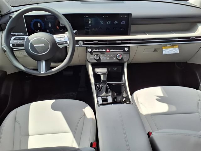 New 2025 Hyundai Tucson SE image 14