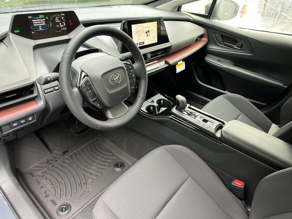 New 2026 Toyota Prius Plug-In Hybrid FWD image 10