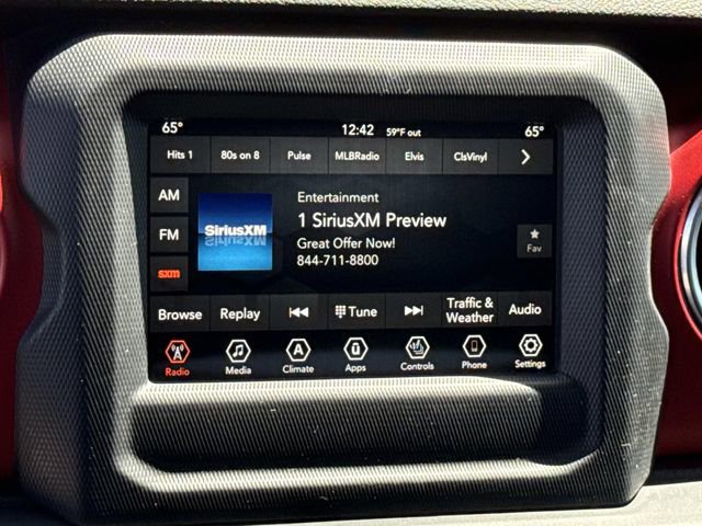 Used 2019 Jeep Wrangler Unlimited Rubicon w/ Cold Weather Group AWD/4WD image 19