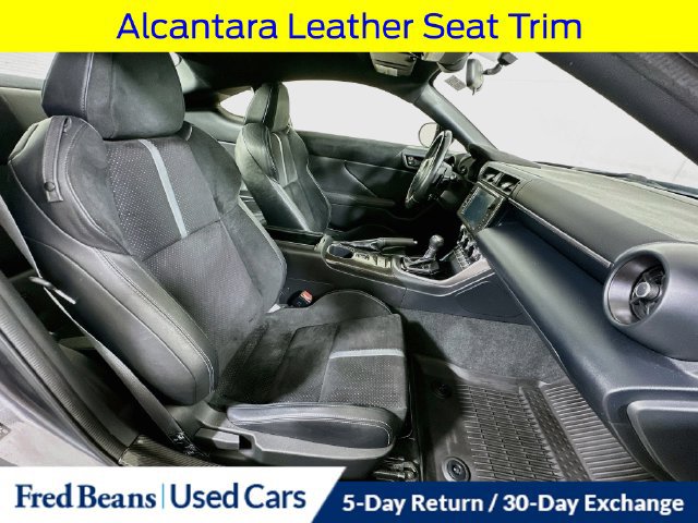 Used 2022 Toyota GR86 Premium RWD image 25