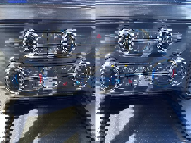 New 2026 Ford F350 Lariat w/ Chrome Package image 21