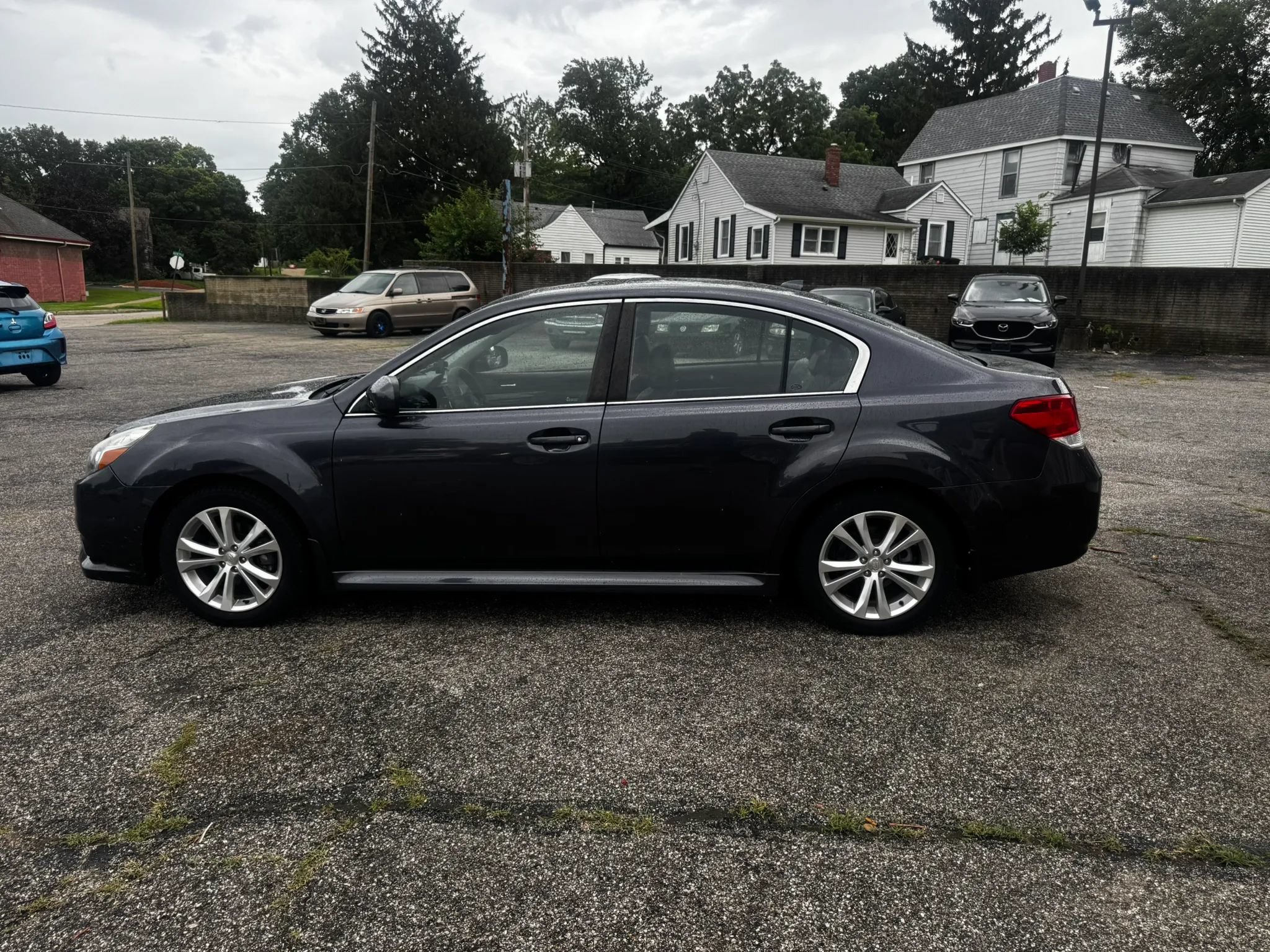 Used 2013 Subaru Legacy 2.5i Limited AWD/4WD image 7