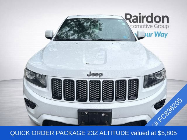 Used 2015 Jeep Grand Cherokee Altitude image 2