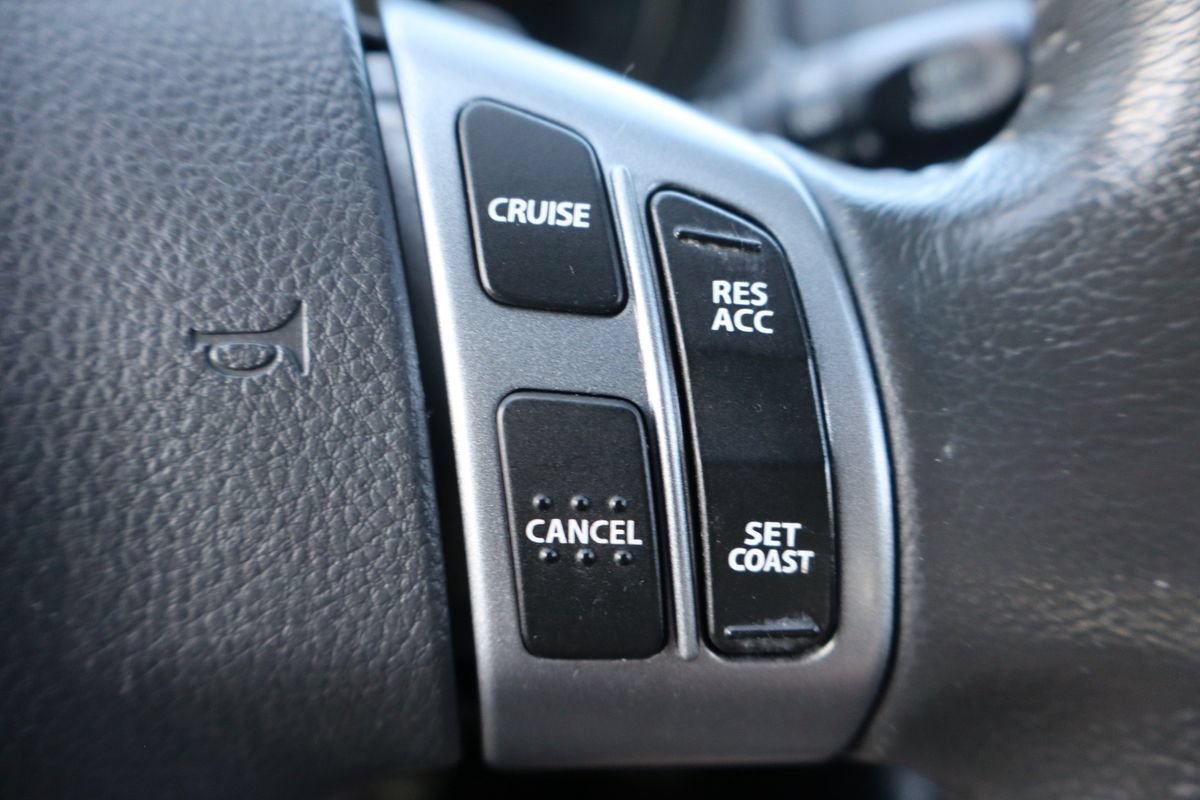 Used 2010 Suzuki SX4 Touring AWD/4WD image 30