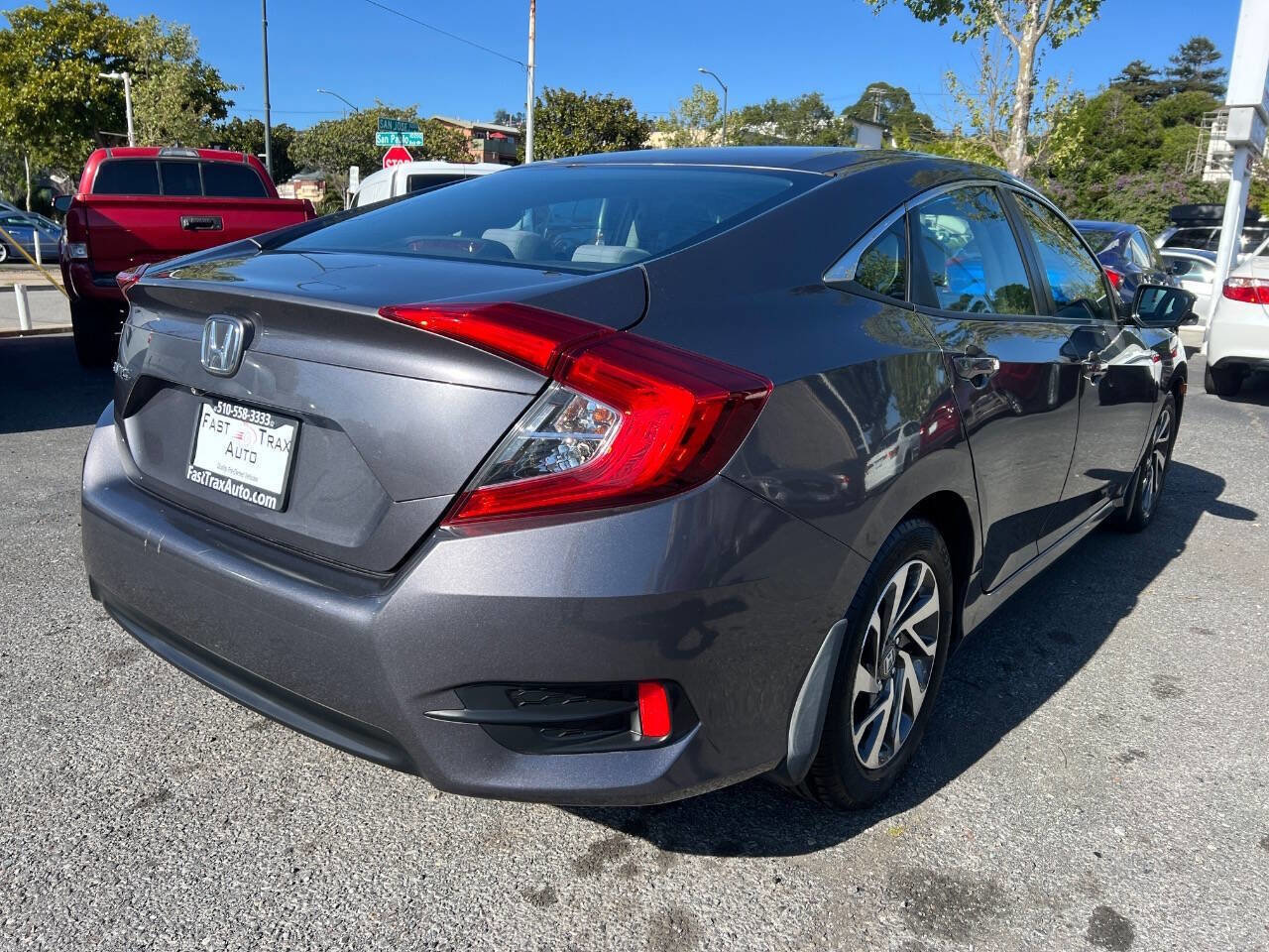 Used 2016 Honda Civic EX image 4