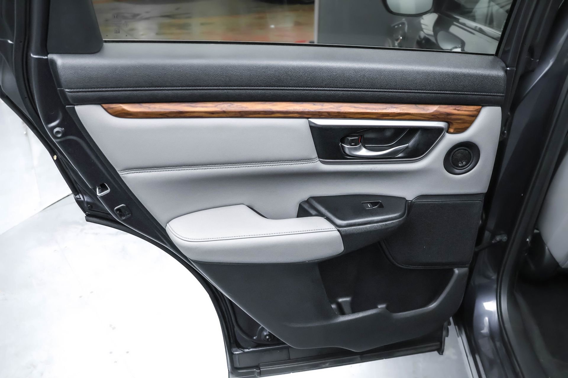 Used 2019 Honda CR-V EX-L image 23