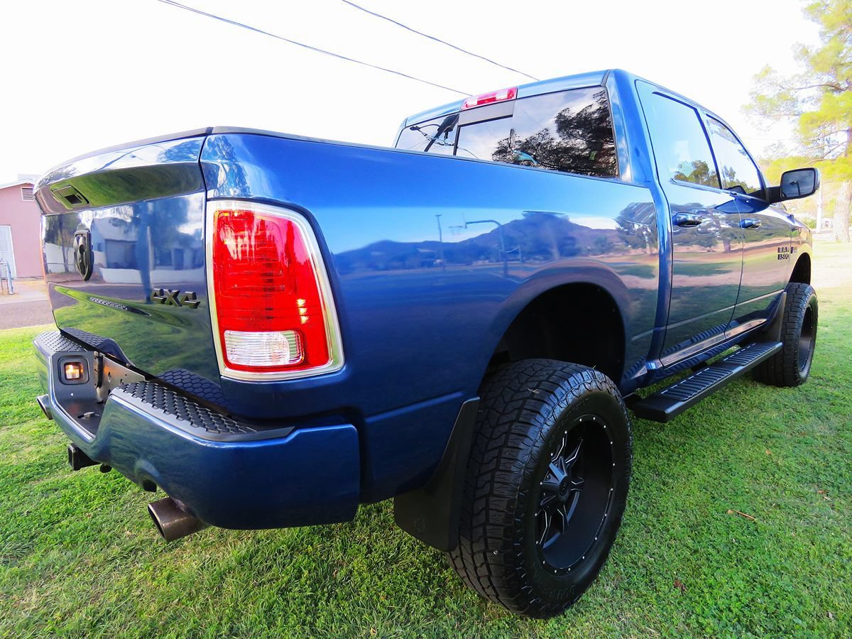 Used 2015 RAM 1500 Sport w/ Convenience Group AWD/4WD image 9
