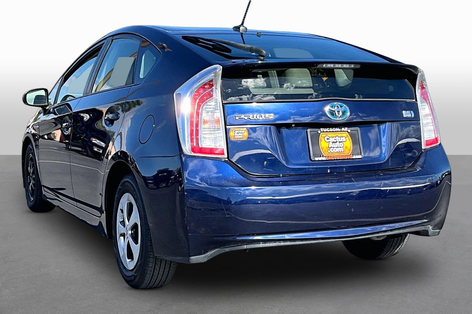 Used 2014 Toyota Prius Three FWD image 10
