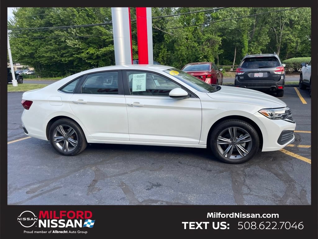 Used 2023 Volkswagen Jetta SE FWD image 6