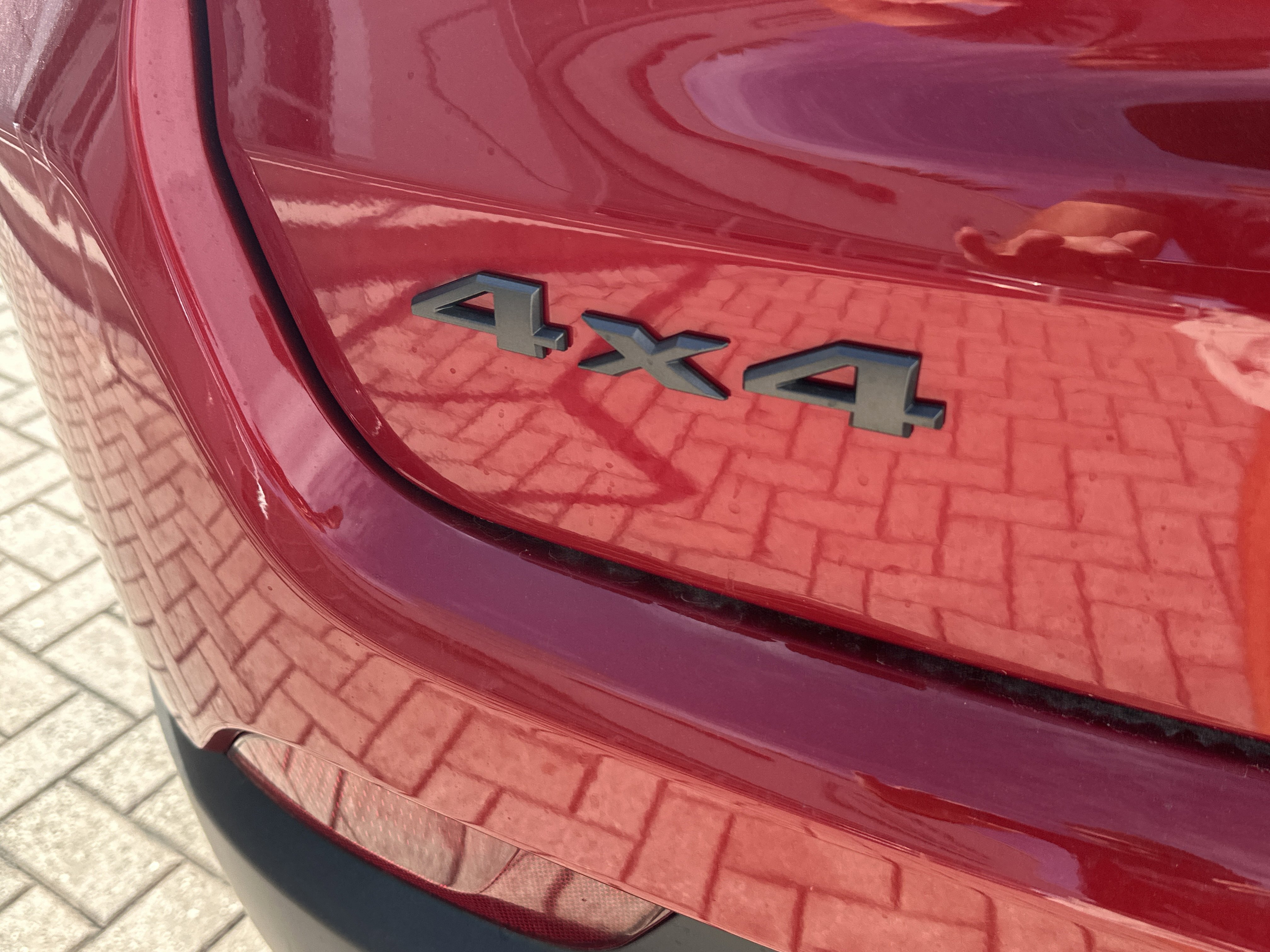 New 2026 Jeep Compass Latitude image 9