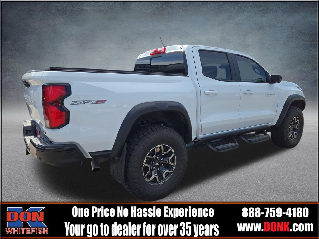 Used 2026 Chevrolet Colorado ZR2 w/ Technology Package AWD/4WD image 8