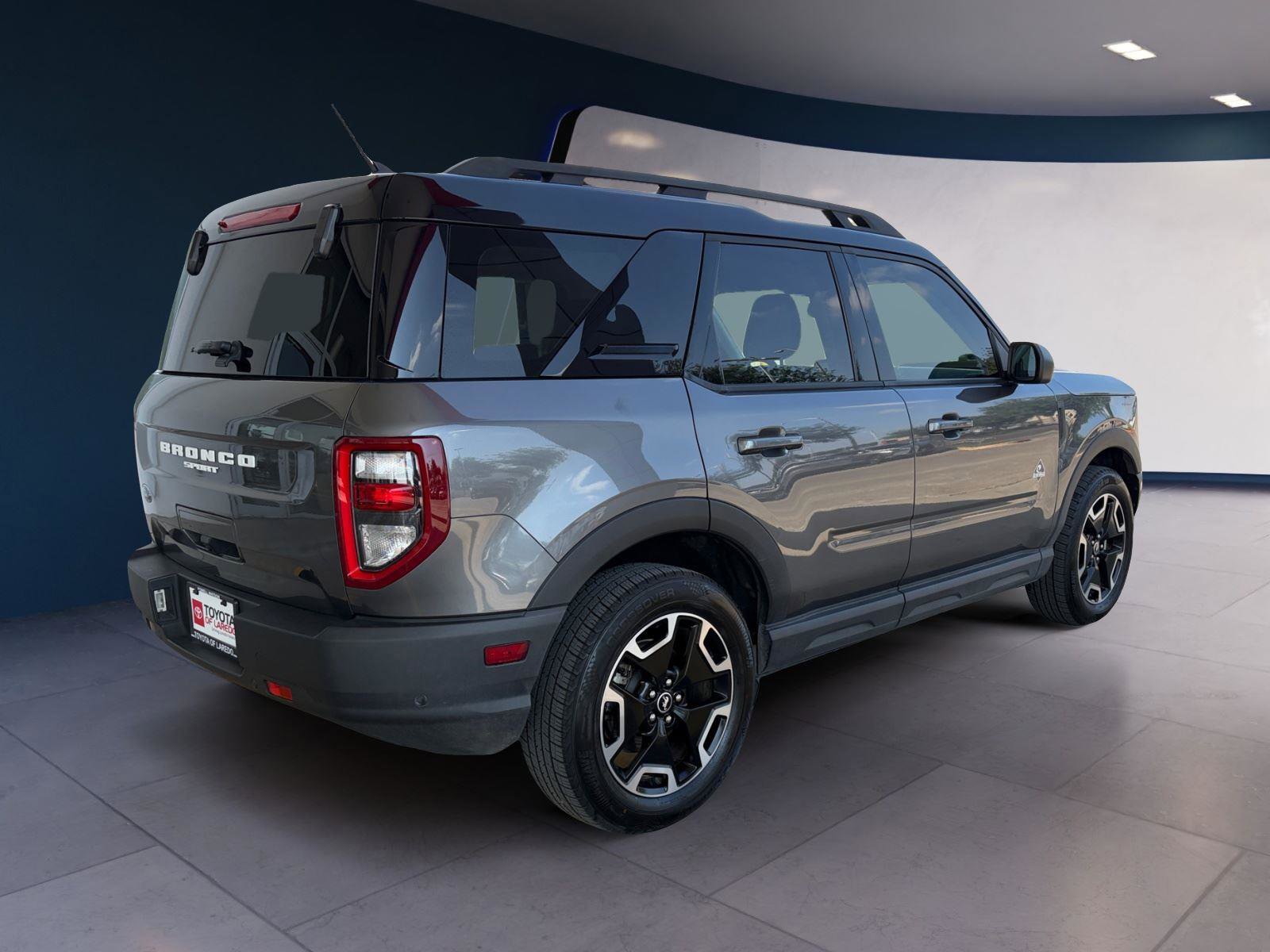 Used 2023 Ford Bronco Sport Outer Banks w/ Tech Package image 5