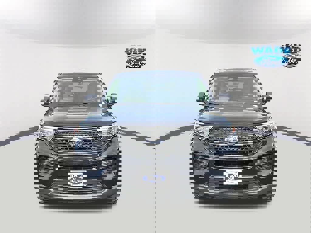 Certified 2024 Ford Explorer 2WD image 2