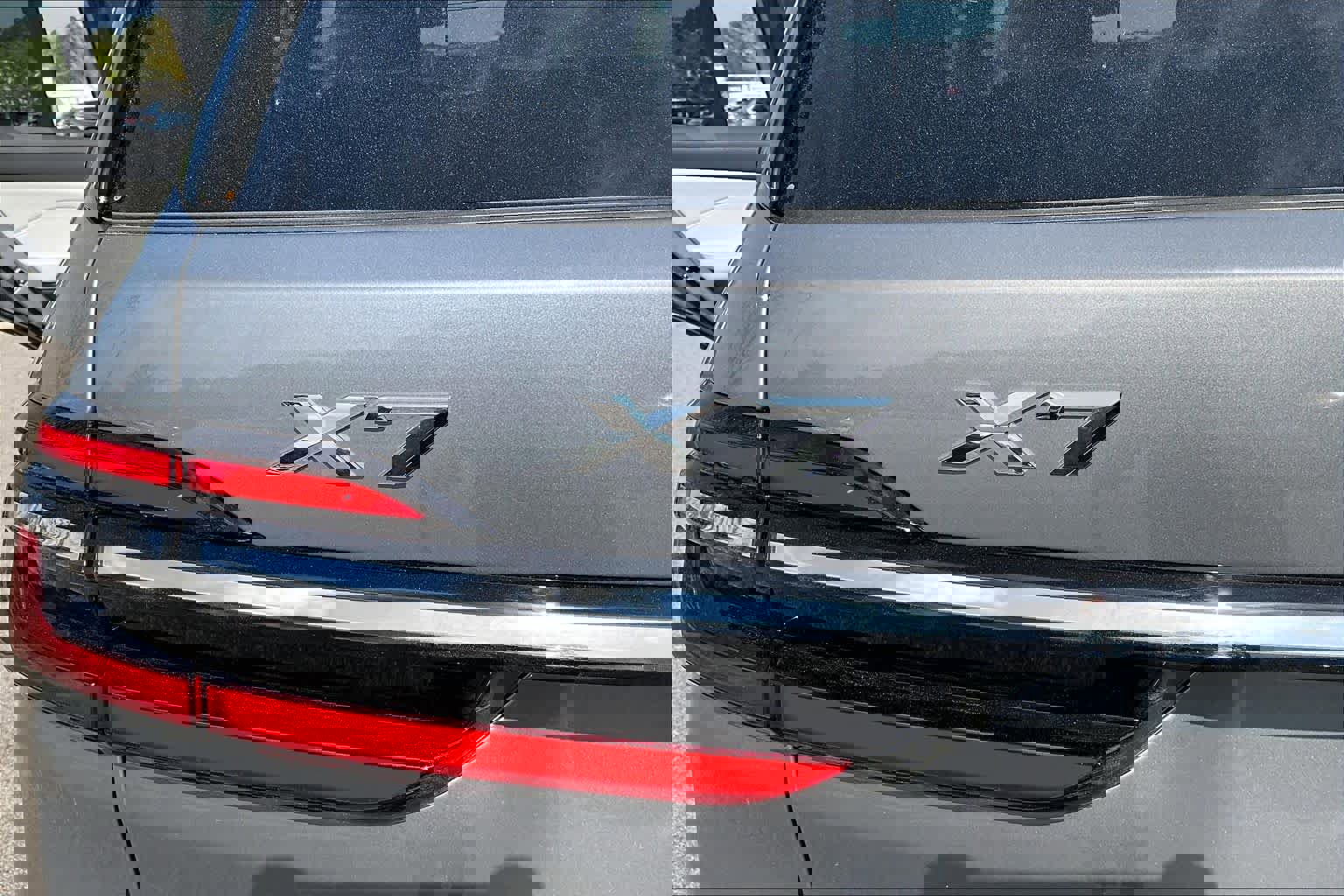 Used 2026 BMW X7 xDrive40i w/ Executive Package image 33