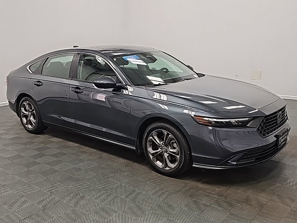 Used 2024 Honda Accord EX image 1