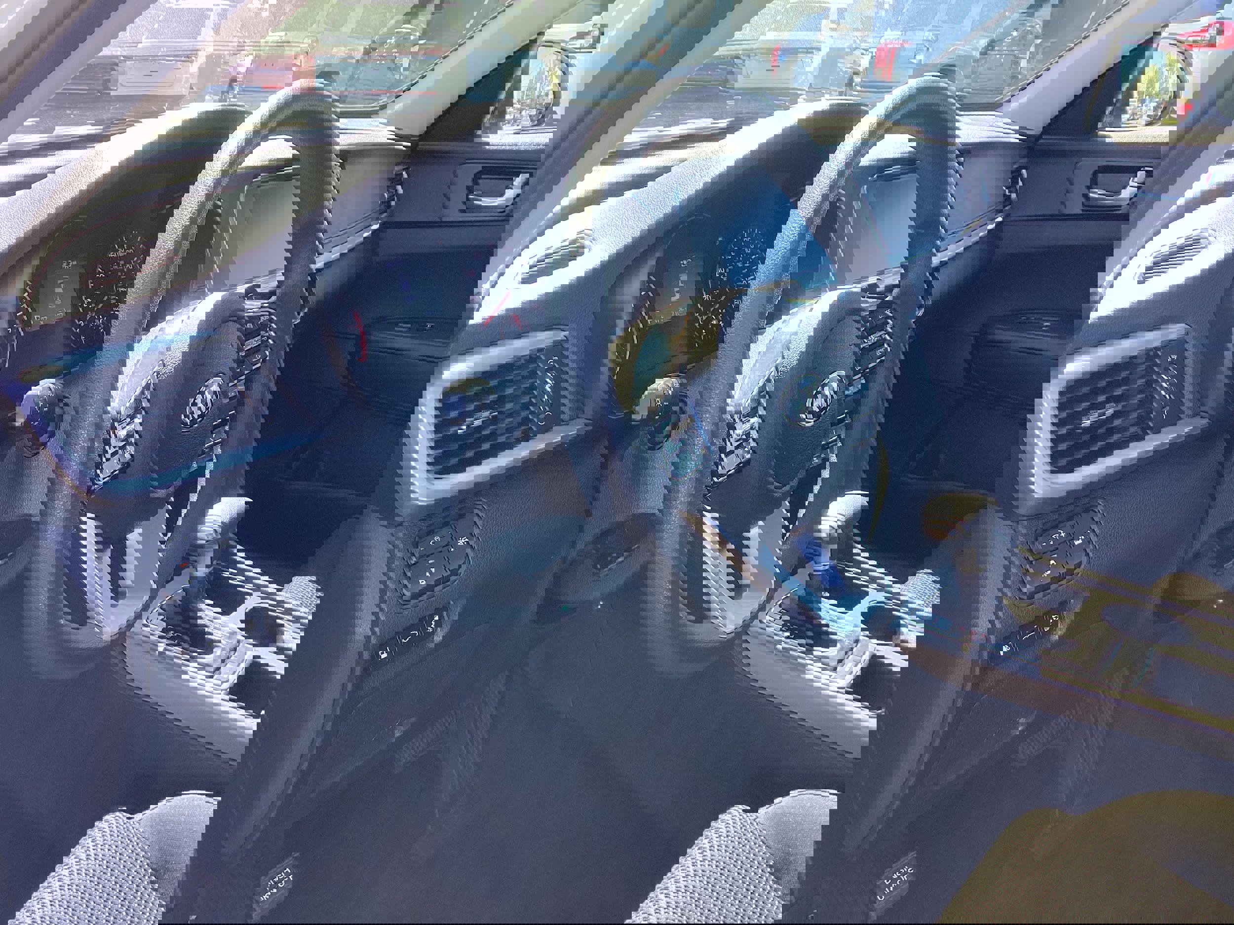 Used 2020 Kia Optima LX image 11