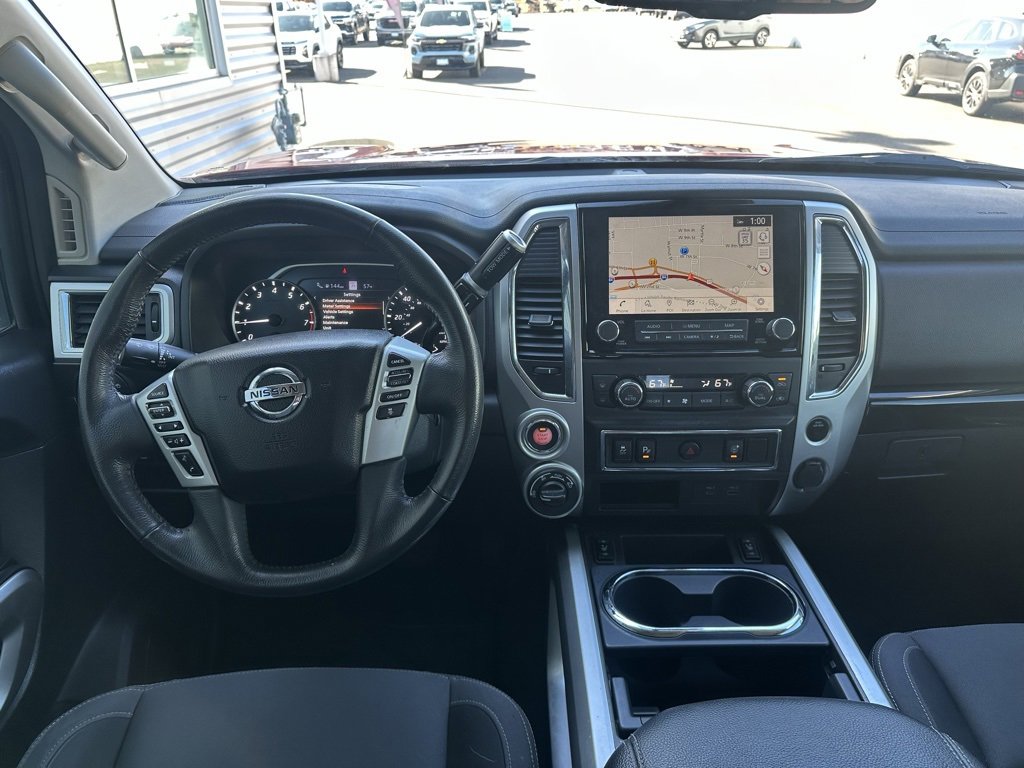 Used 2021 Nissan Titan SV w/ SV Convenience Package image 14