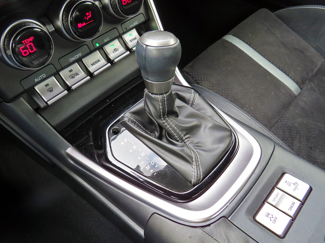 Used 2024 Toyota GR86 Premium image 23