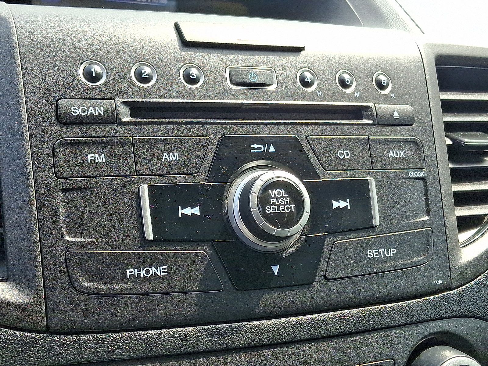 Used 2014 Honda CR-V LX image 16