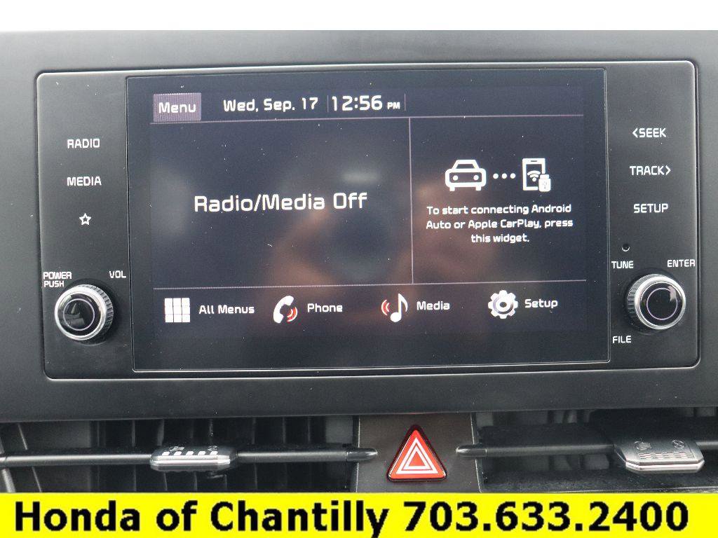 Used 2023 Kia Sportage LX image 11