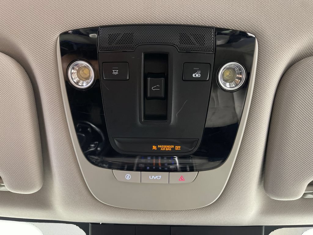 Used 2022 Kia Sorento SX Prestige w/ Panoramic Sunroof Package AWD/4WD image 29