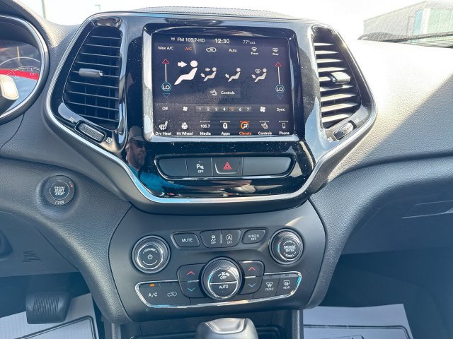 Used 2020 Jeep Cherokee High Altitude AWD/4WD image 19