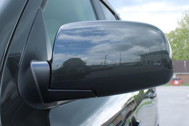 Used 2012 Hyundai Santa Fe Limited FWD image 7
