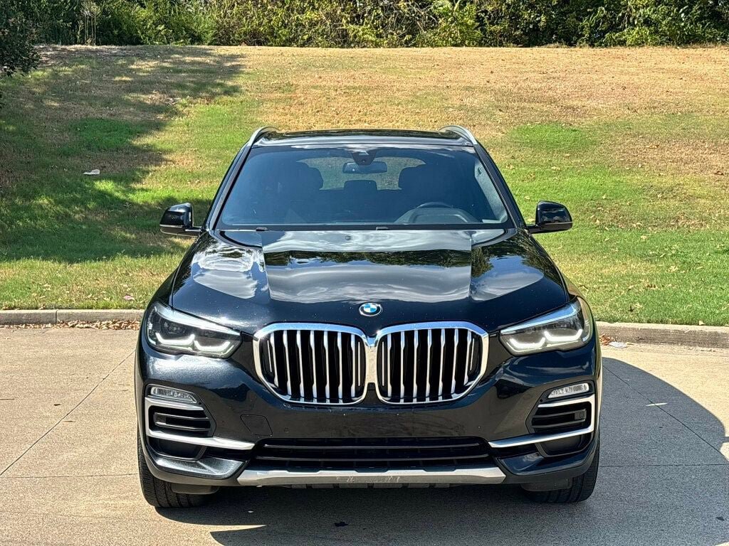 Used 2021 BMW X5 xDrive40i w/ Convenience Package AWD/4WD image 5