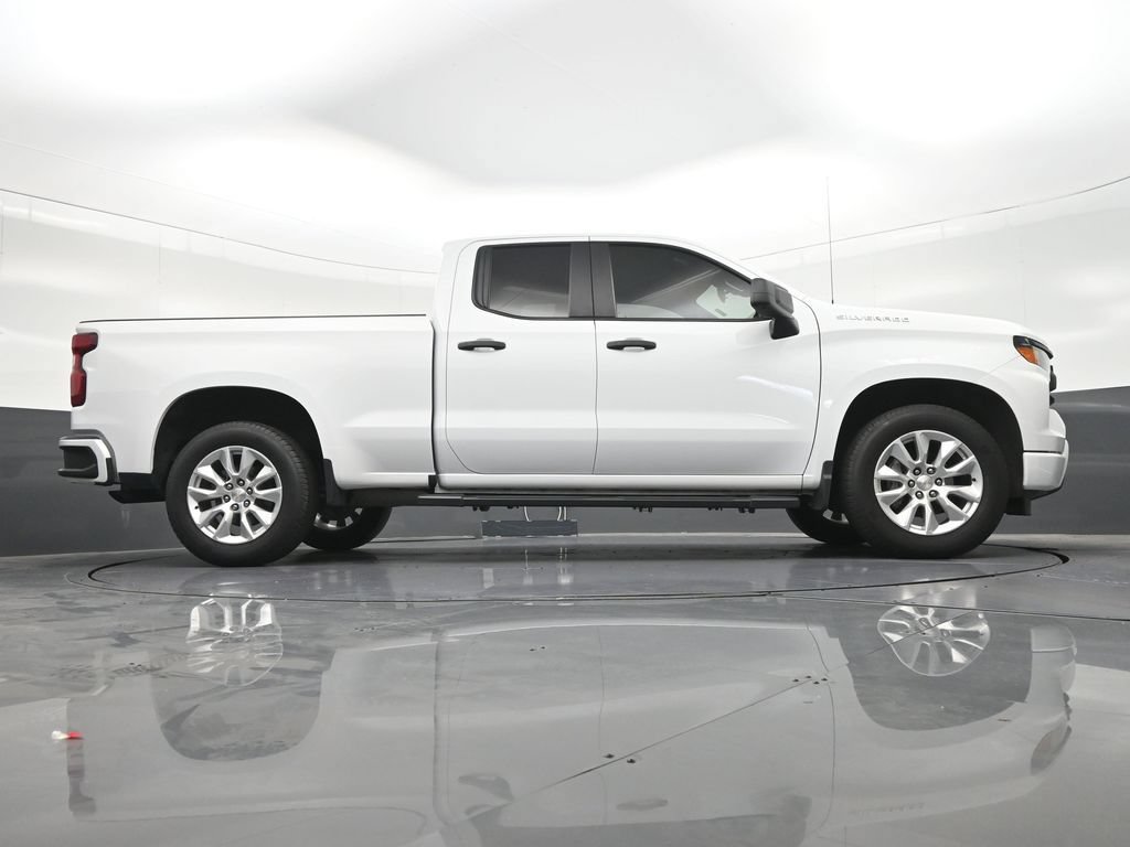 Used 2023 Chevrolet Silverado 1500 Custom RWD image 28