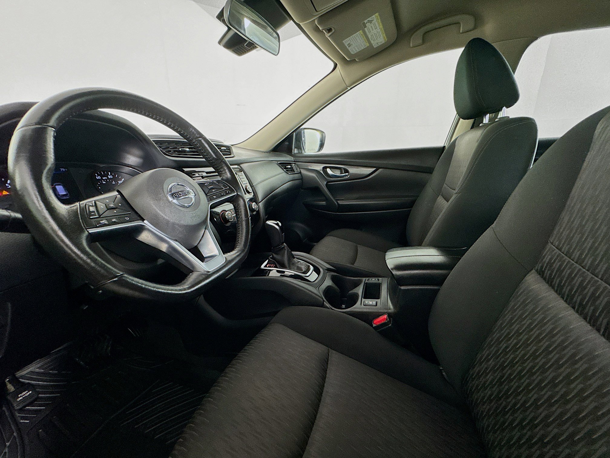 Used 2020 Nissan Rogue S w/ Special Edition Package FWD image 20
