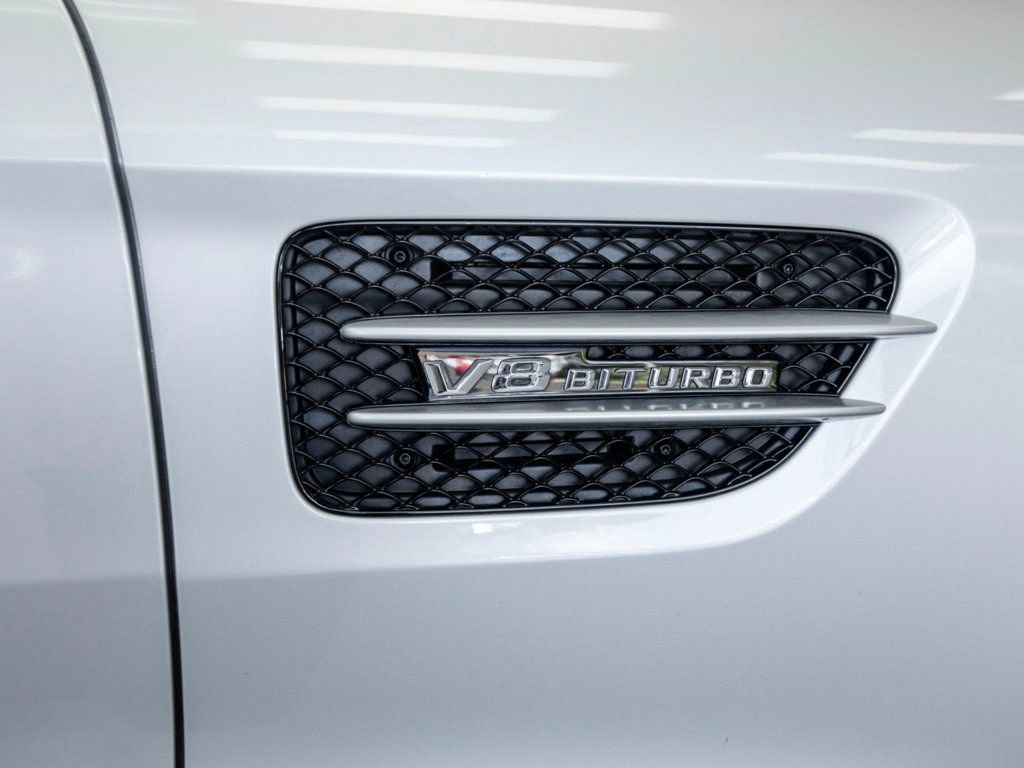 Used 2016 Mercedes-Benz AMG GT S image 11