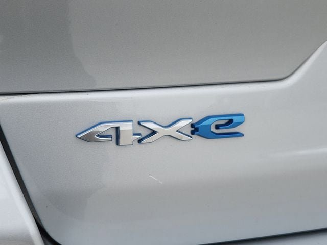Used 2022 Jeep Grand Cherokee Summit w/ Luxury Tech Group V AWD/4WD image 9