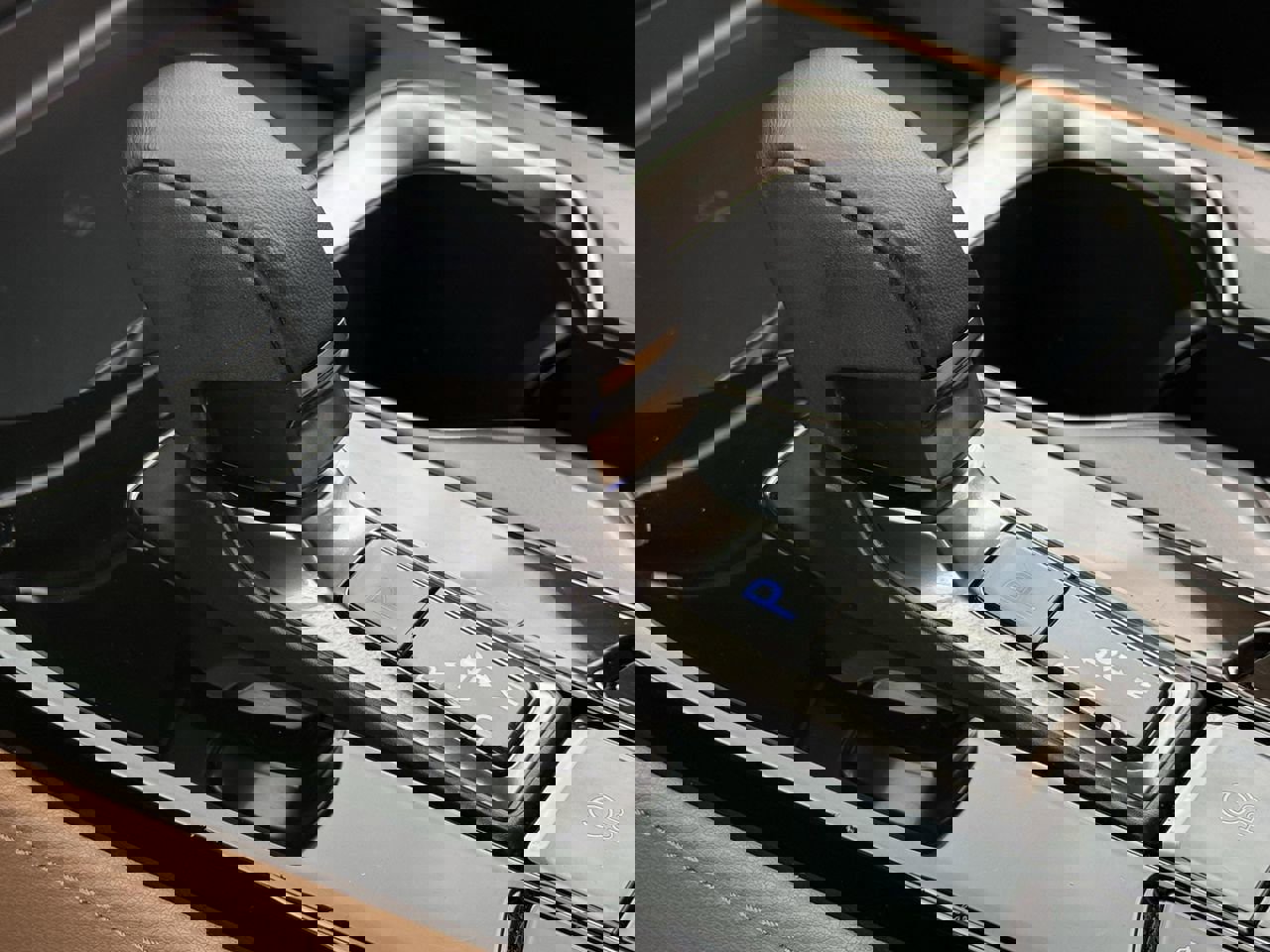 Used 2025 Lexus NX 350 AWD w/ Accessory Package (2T) image 19