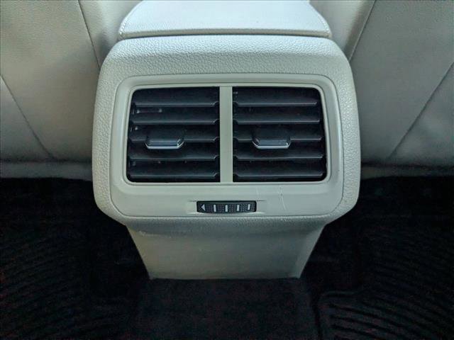 Used 2019 Volkswagen Golf Alltrack SE image 18