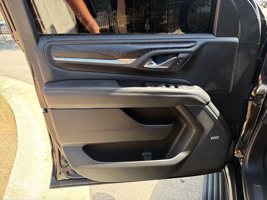 Used 2023 GMC Yukon Denali AWD/4WD image 20