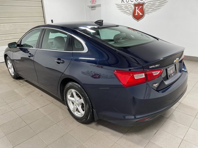 Used 2018 Chevrolet Malibu LS image 4
