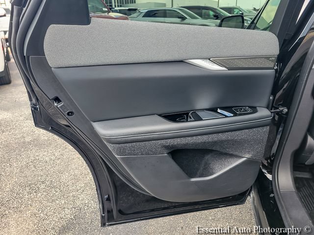 Certified 2025 Cadillac Optiq Luxury 2 w/ LPO, Floor Liner Package AWD/4WD image 31