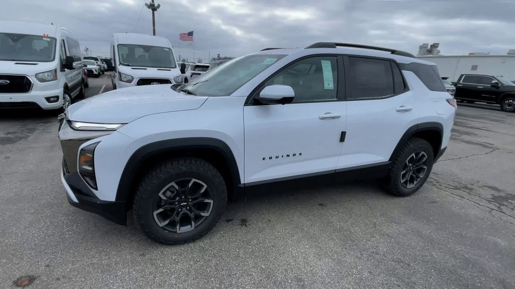 New 2026 Chevrolet Equinox ACTIV w/ Convenience Package III image 6