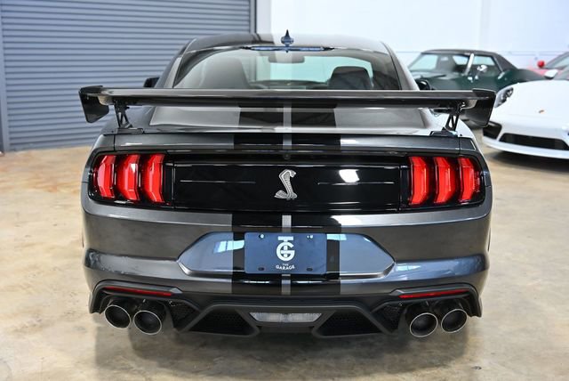 Used 2020 Ford Mustang Shelby GT500 w/ Carbon Fibre Track Pack image 11