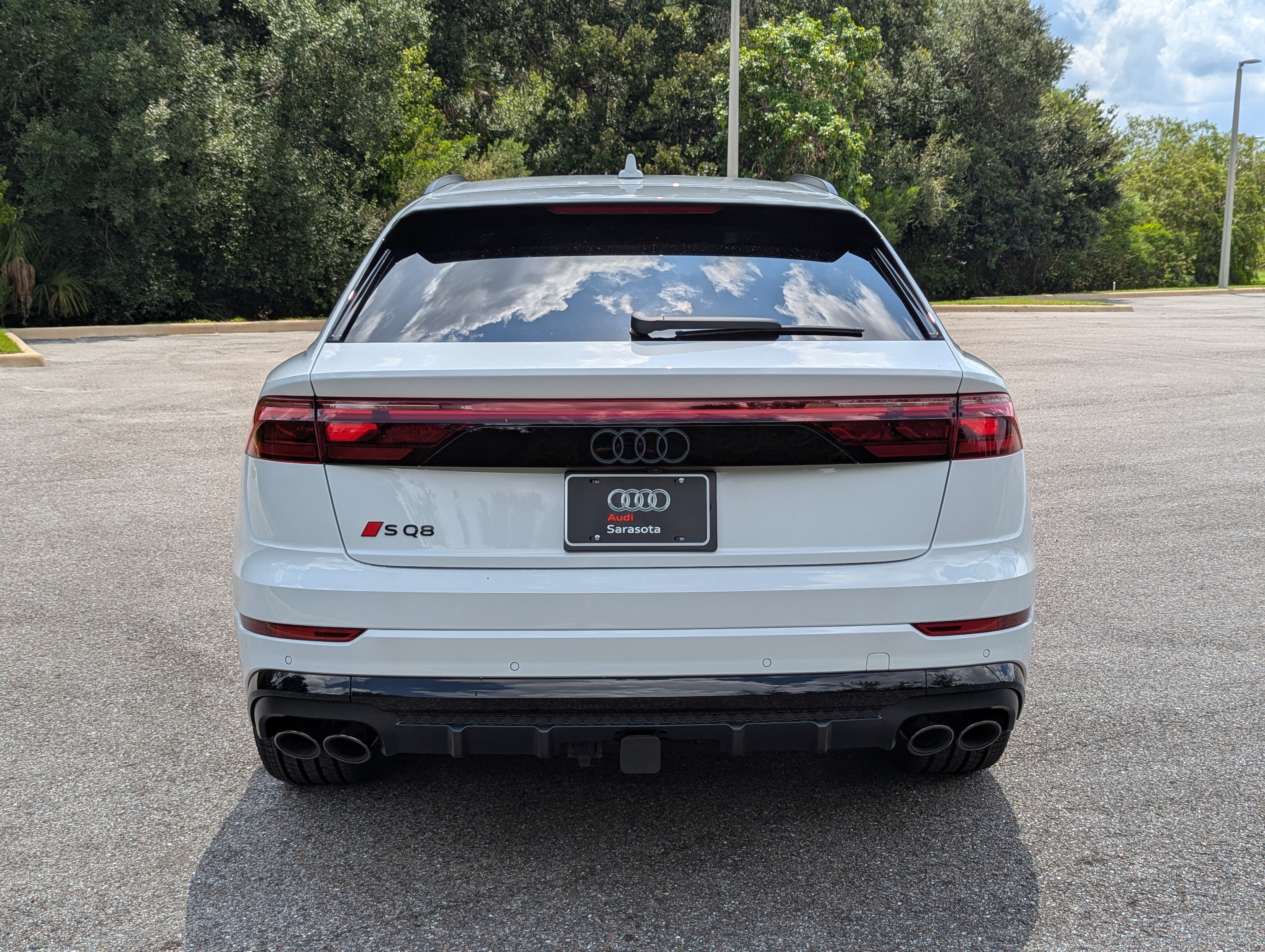 New 2026 Audi SQ8 Prestige AWD/4WD image 6