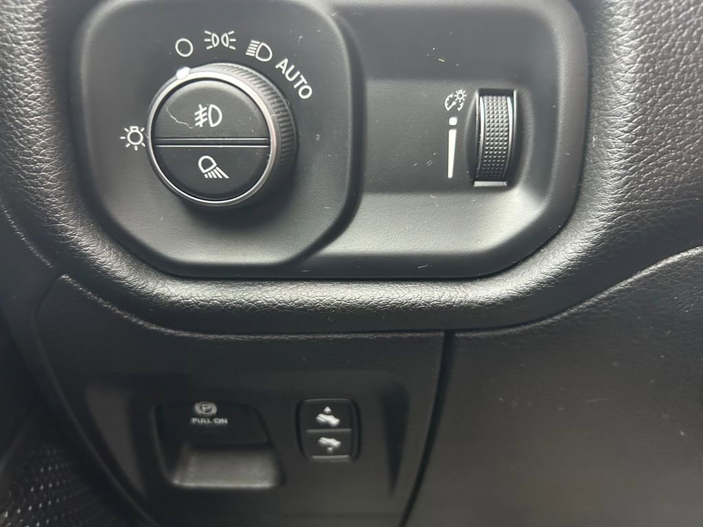 Certified 2023 RAM 1500 Big Horn image 17