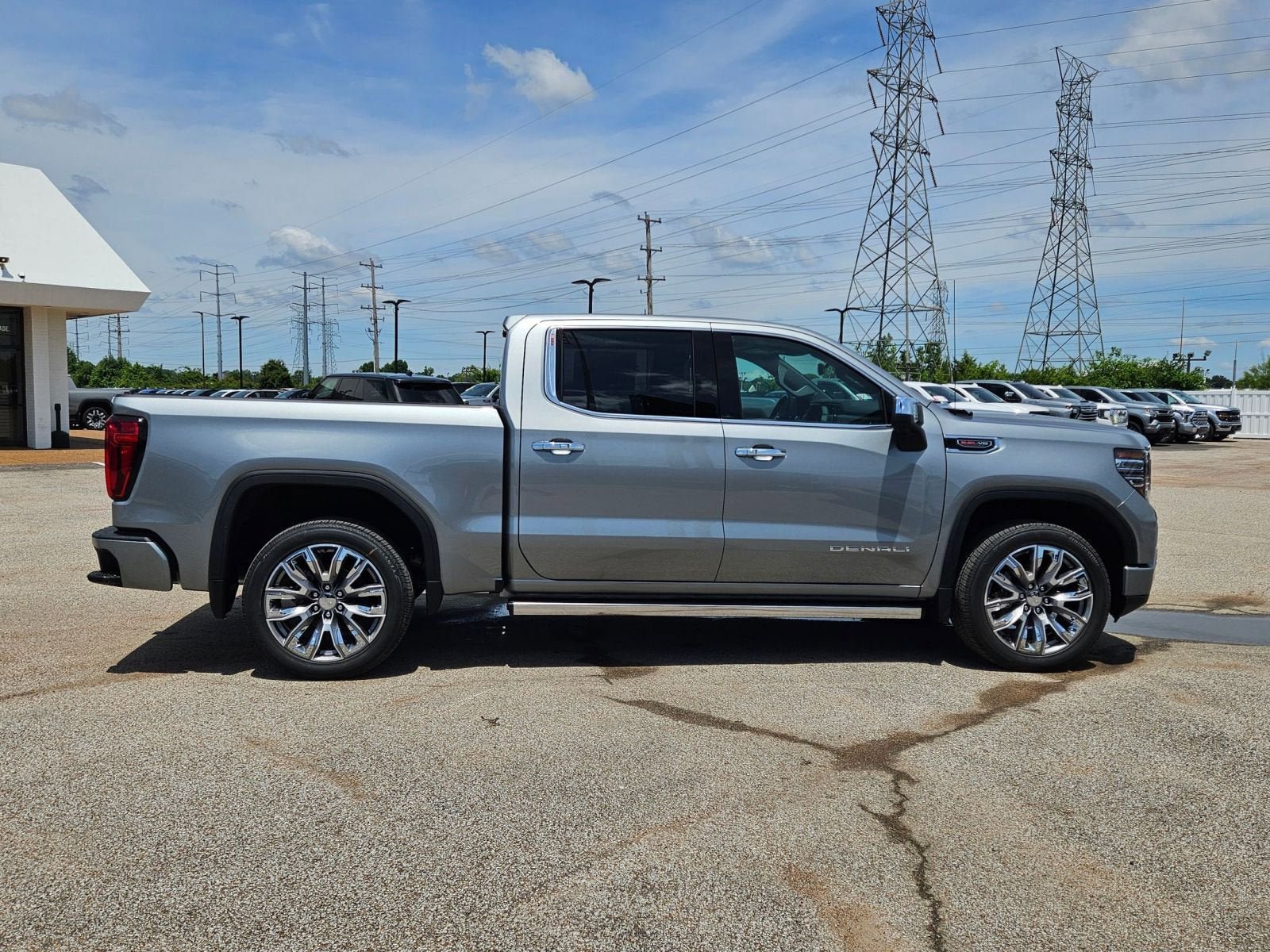 New 2026 GMC Sierra 1500 Denali AWD/4WD image 7