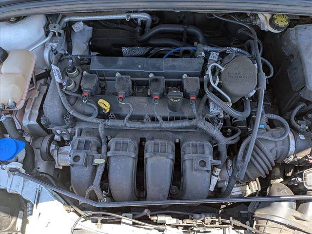 Used 2014 Ford Focus Titanium FWD image 22