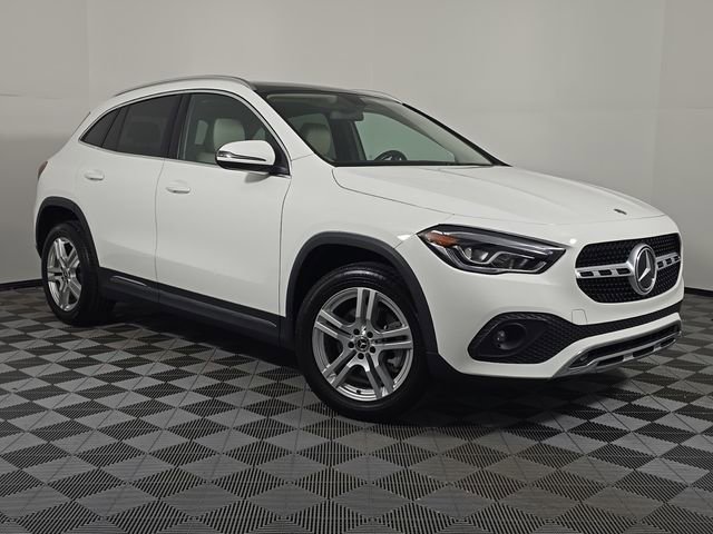 Certified 2021 Mercedes-Benz GLA 250 4MATIC image 9