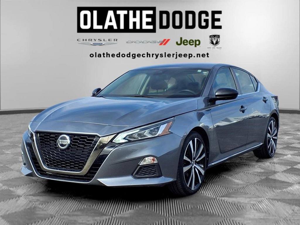 Used 2020 Nissan Altima 2.5 SR image 1