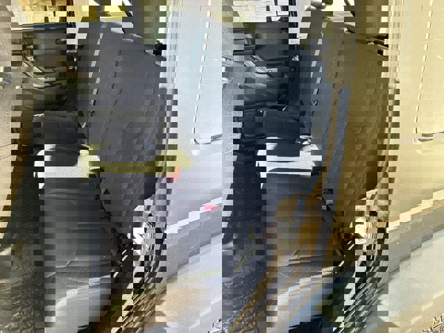 Used 2018 Jeep Wrangler Unlimited Sport w/ Connectivity Group image 14