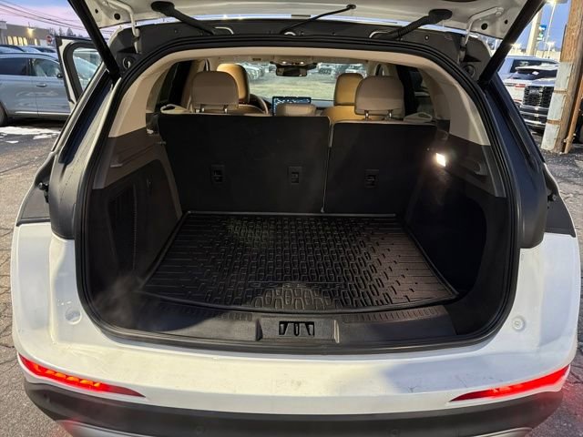 Certified 2023 Lincoln Corsair AWD image 25