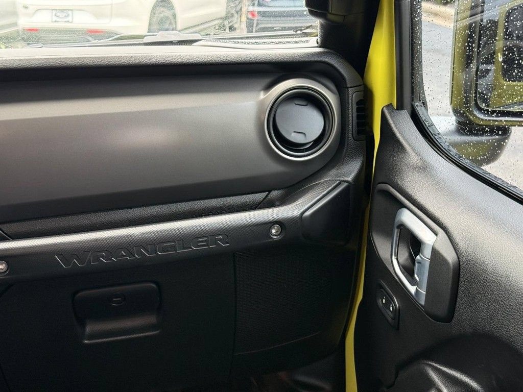 Certified 2022 Jeep Wrangler Unlimited Sport AWD/4WD image 12